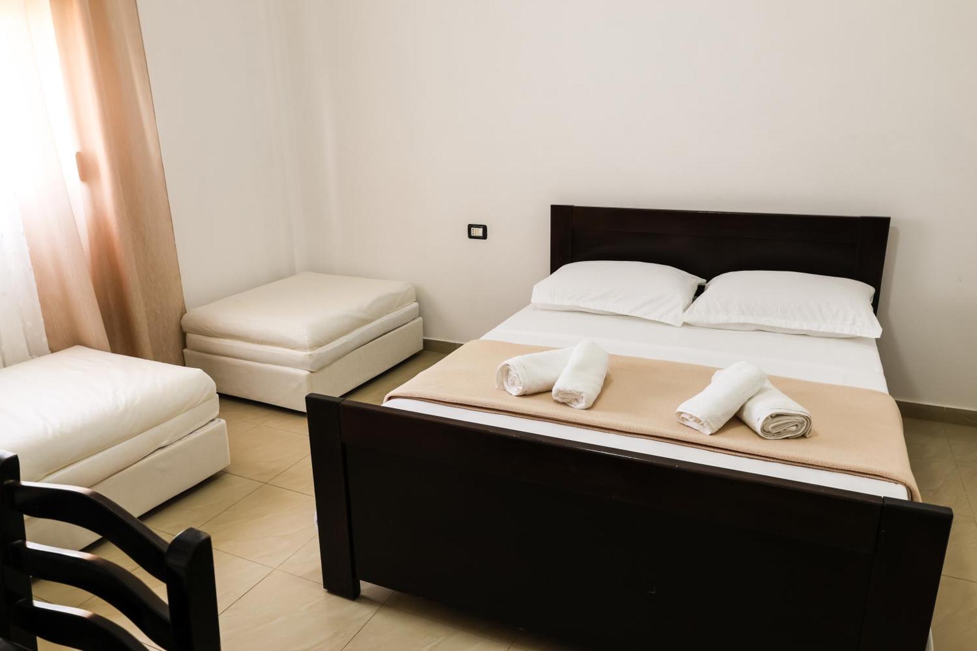 Vila Zhiti Durres Exterior photo
